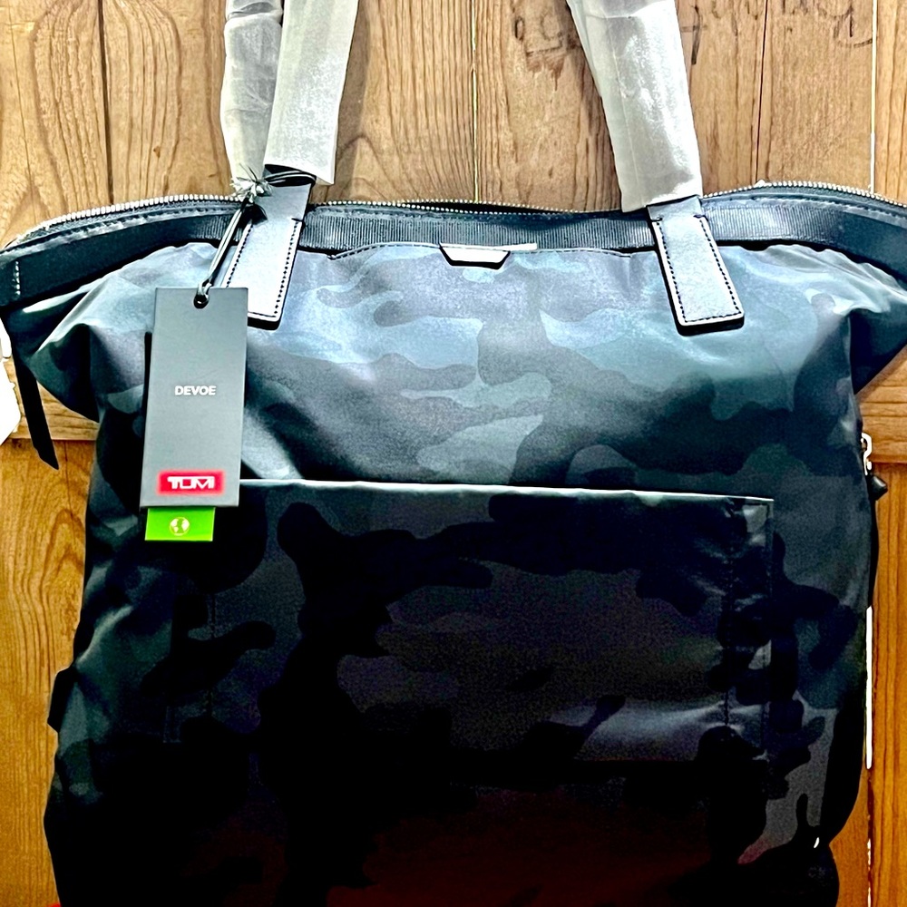 AUTHENTIC TUMI HOPE BAG